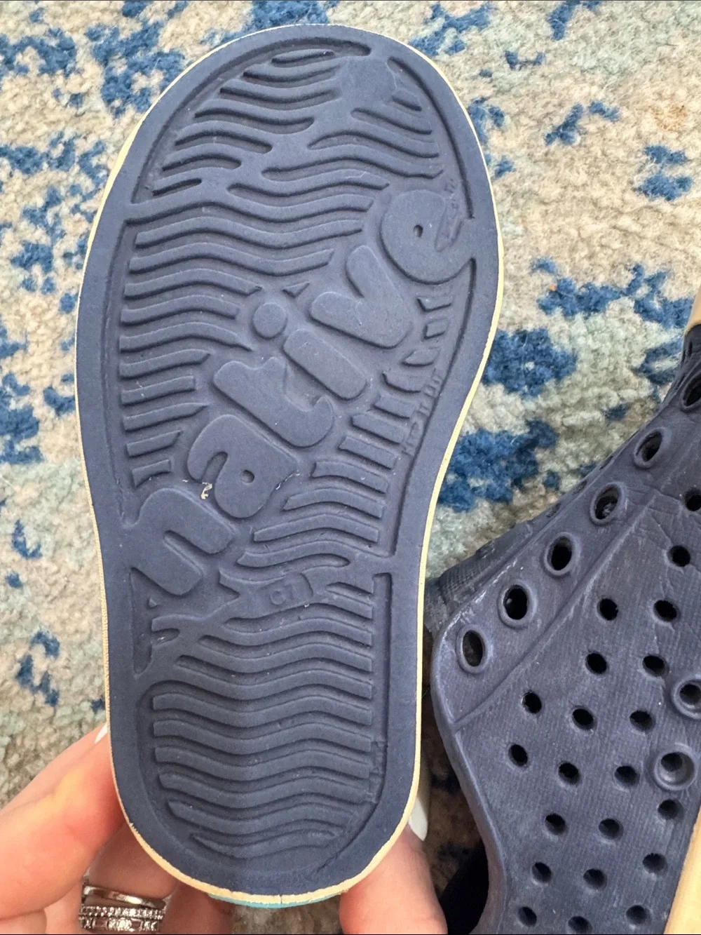 Native Kids Jefferson Slip-On Shoes in Navy size C7